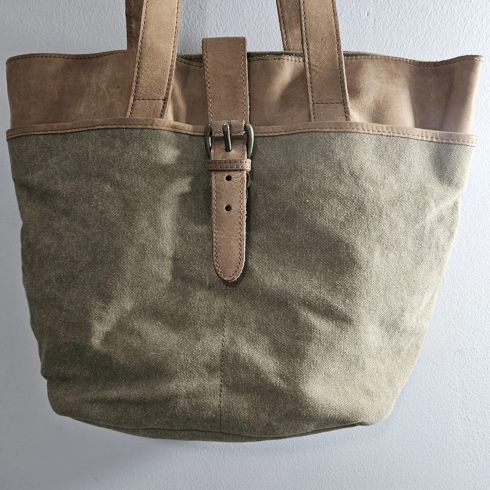 L.L. Bean Vintage Tan Beige Leather  Canvas Travel Tote Bag Classic Preppy Purse - Picture 3 of 13